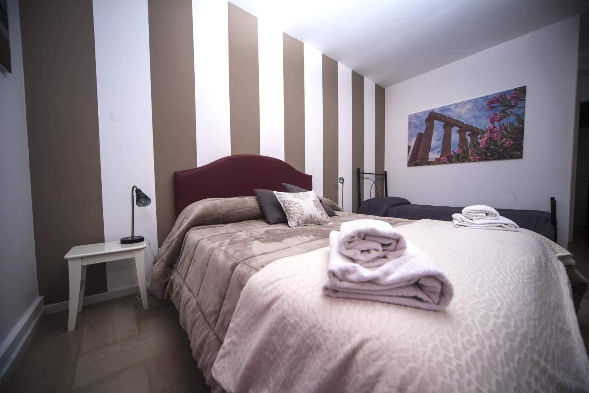 B&B Porta Di Ponte Agrigento Buitenkant foto